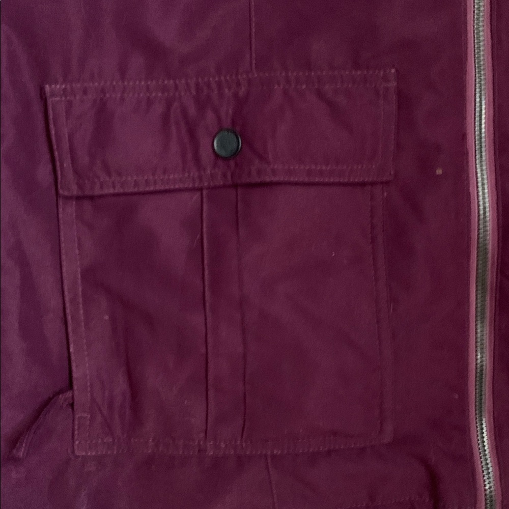 Volcom Maroon Hooded Vest with Faux Fur Trim - Picture 3 of 7